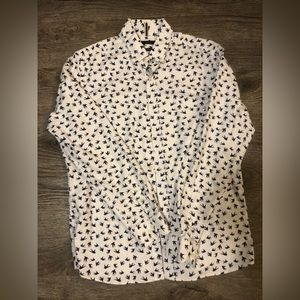 Medium RW&CO long sleeve button up casual shirt. White with eagle designs